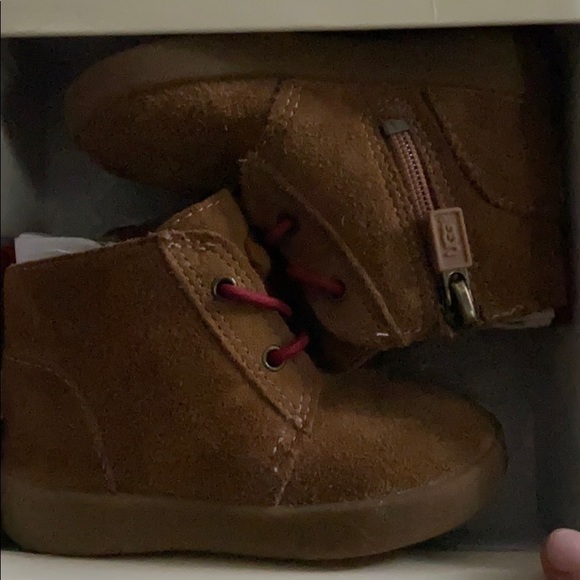 Baby ugg boots - Picture 2 of 3